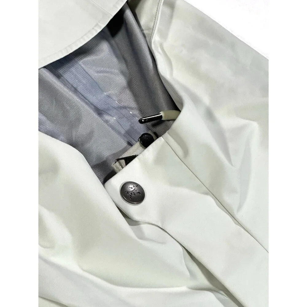 Arc’teryx Goretex Women Rain Jacket White Long Parka Size S Cream Gray Hooded - Picture 10 of 16